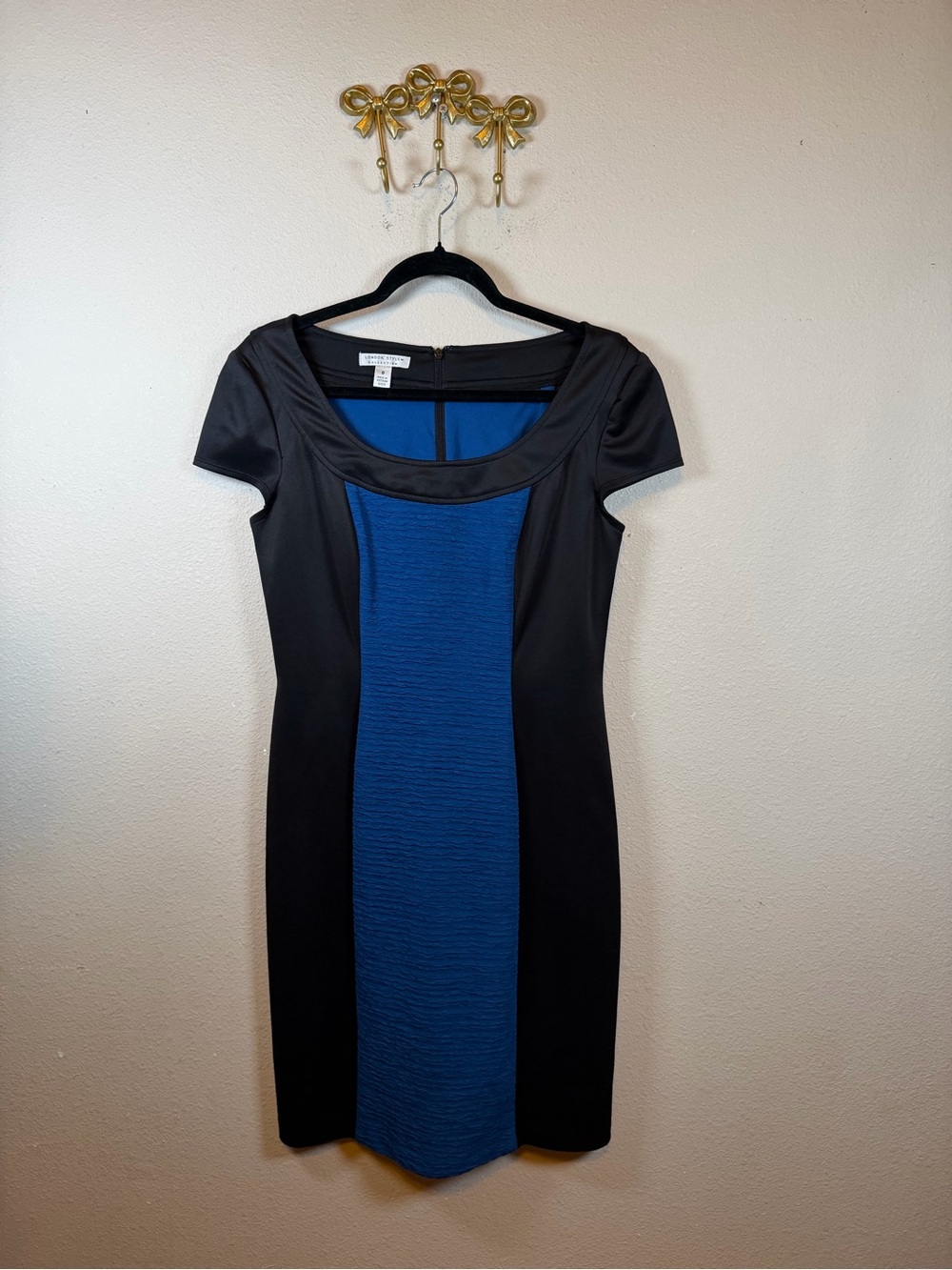 London Style Collection Black and Royal Blue Midi Bodycon Dress. Size 8